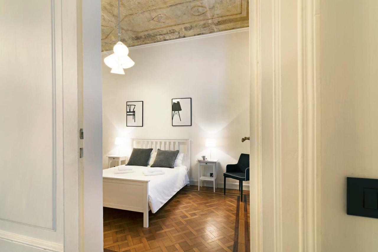 Consolata12 - Il Lusso Nel Centro Storico Di Torino Apartment Exterior photo